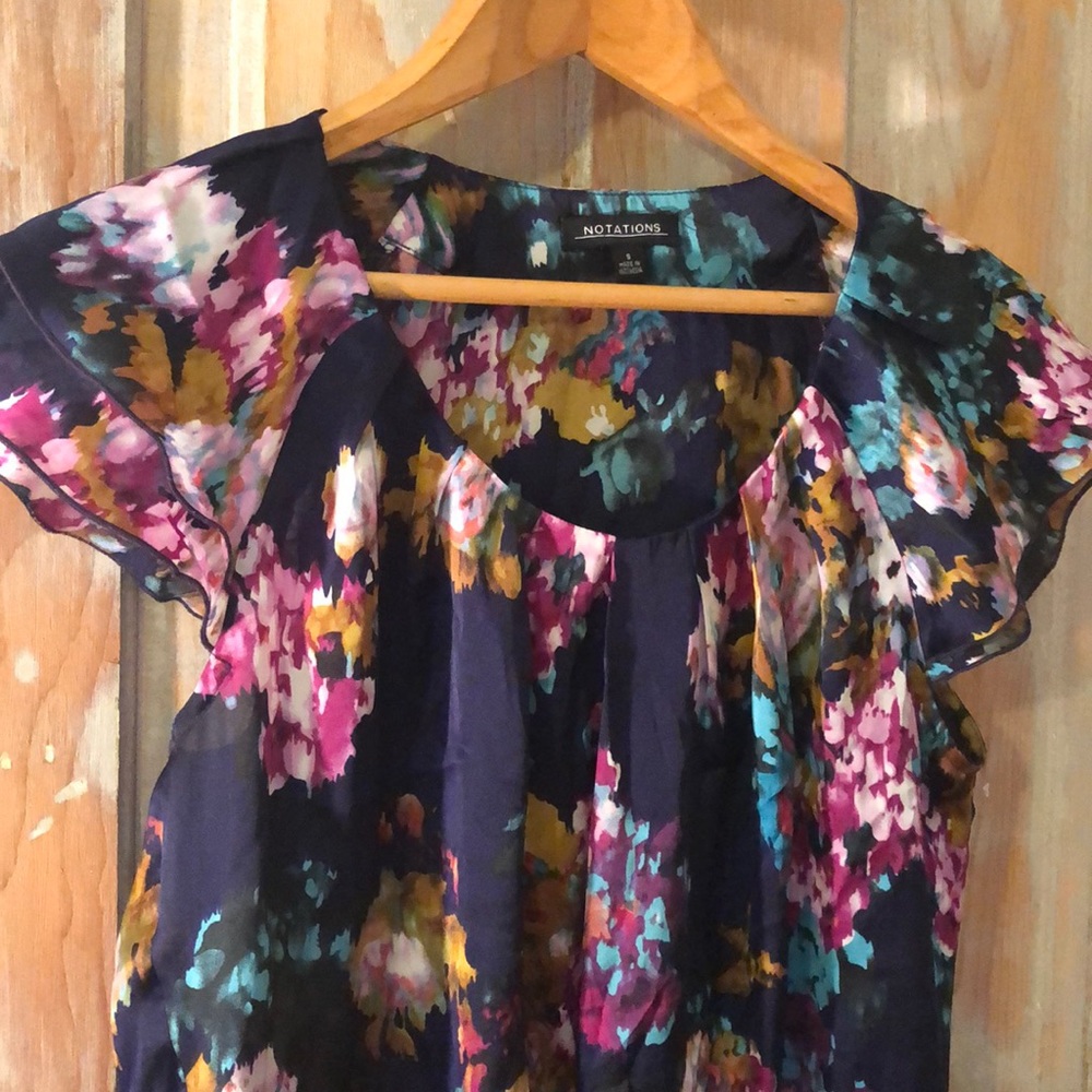 Floral Flutter Sleeve Blouse Size Small